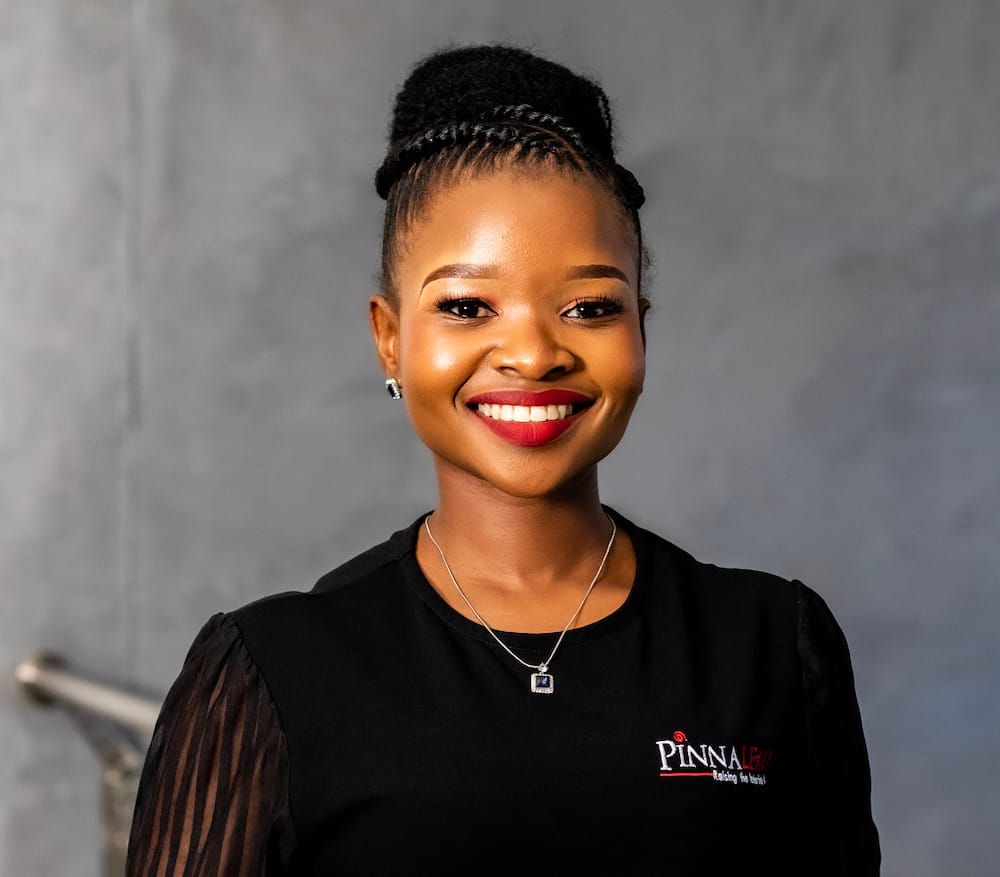 Katlego Betsi Paakanyo-Client Relations